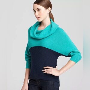 BCBGMaxAzria Navy and Green Wool Knit Sweater